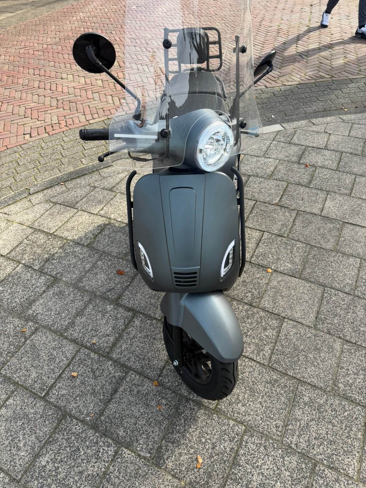 senzo rivalux brommer 2026, Fietsen en Brommers, Zo goed als nieuw, Benzine, Ophalen, Overige merken