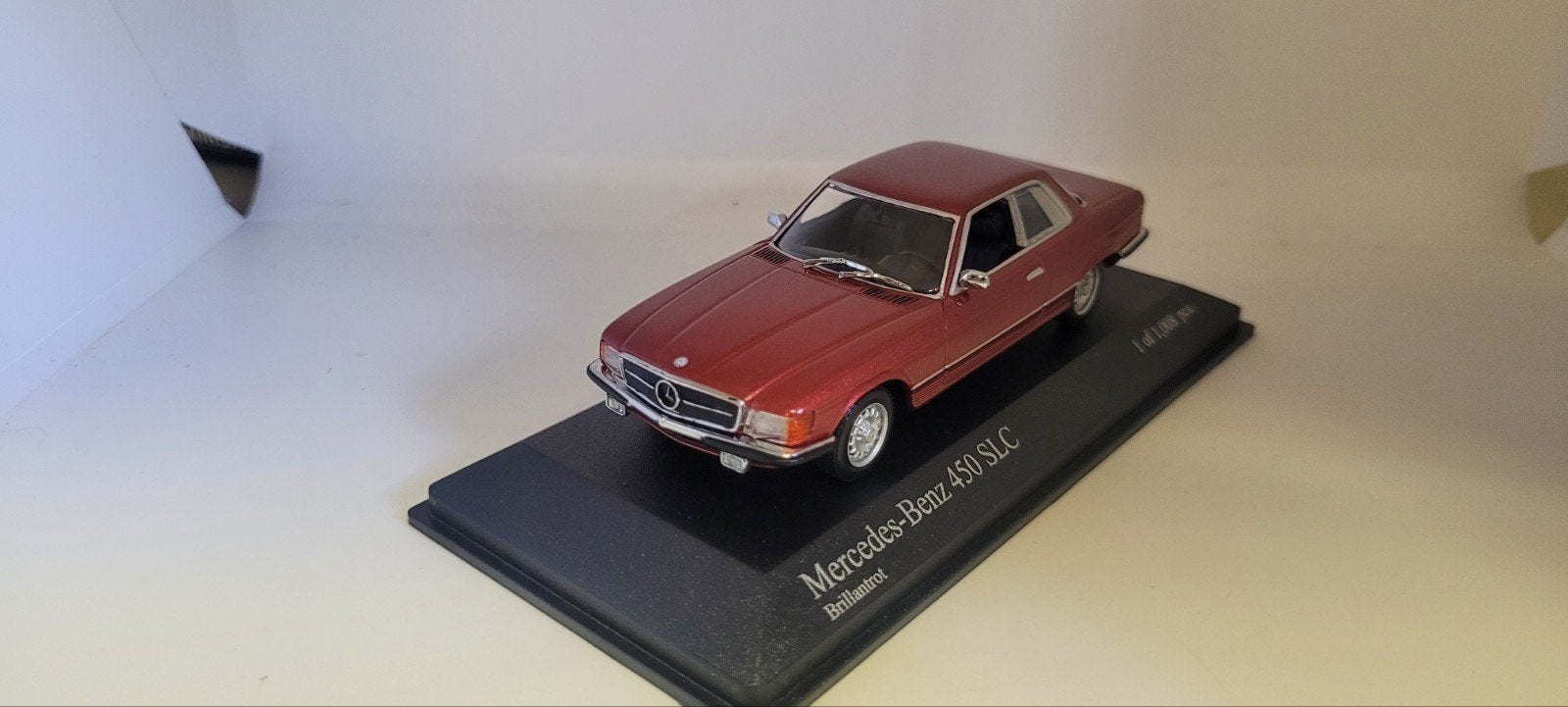 Minichamps 1974 Mercedes 450 SLC, Hobby en Vrije tijd, Ophalen of Verzenden, Nieuw, Auto, MiniChamps