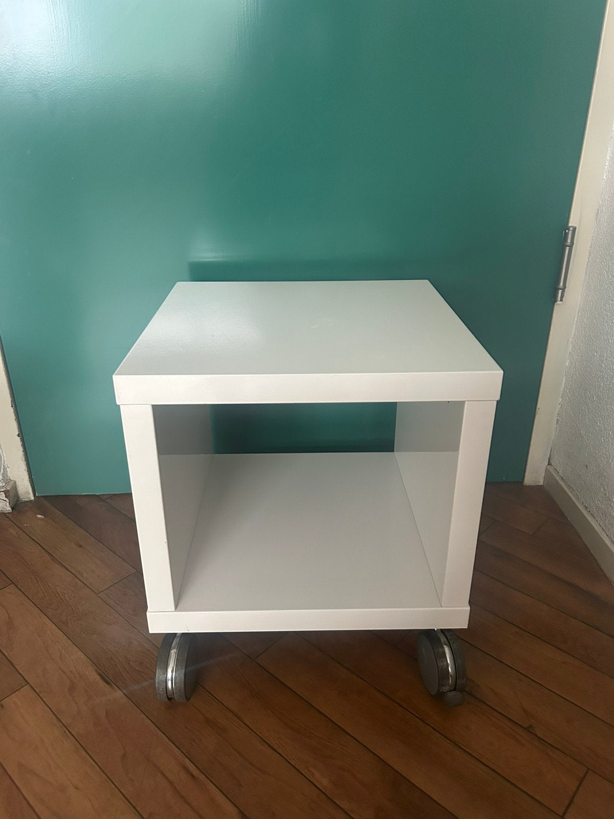 Kastje met wieltjes, Huis en Inrichting, Ophalen, Gebruikt, Minder dan 45 cm