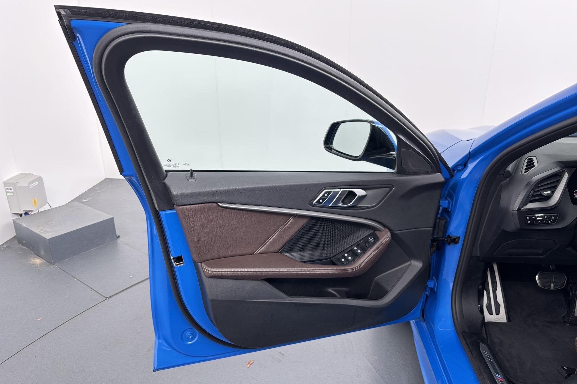 Foto 32 van BMW 1-serie 120i Business Edition Plus Sportief karakter met