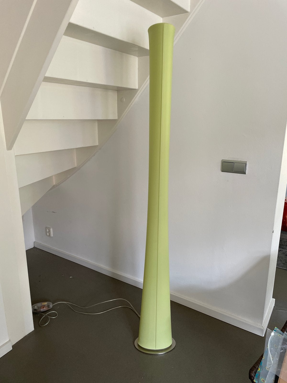 Boma Uplight Vloerlamp van Luce - Fris Groen, 180cm, Huis en Inrichting, Ophalen, Gebruikt, Metaal, 150 tot 200 cm