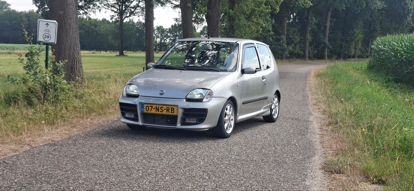 Fiat Seicento 1.1 2004 Grijs, Voorwielaandrijving, LED verlichting, Origineel Nederlands, 400 kg