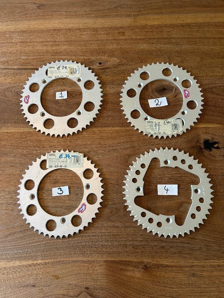 Honda 420 achtertandwiel CR 80 CR 85 CRF 110 CRF 150, Motoren, Ophalen of Verzenden