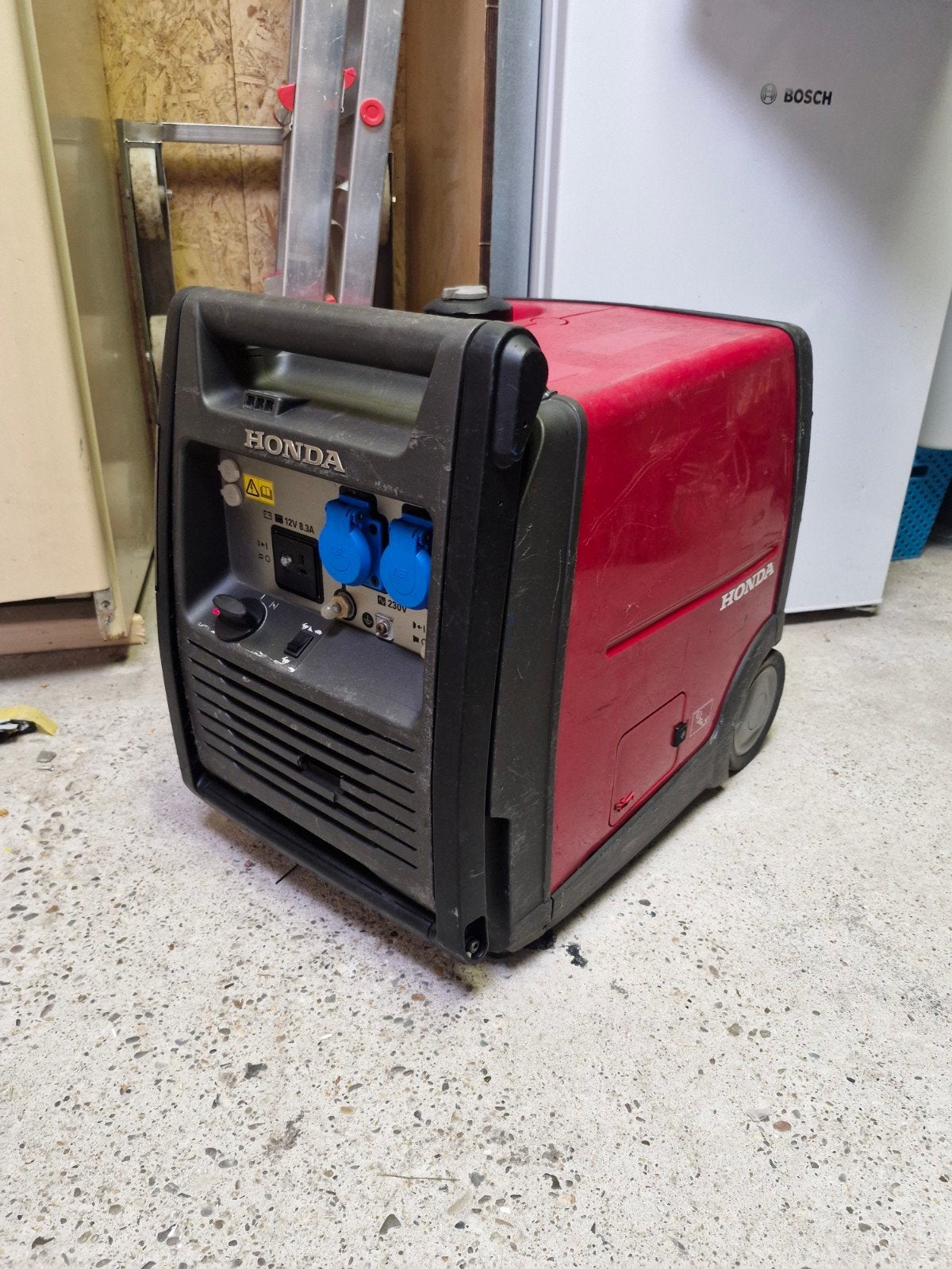 Honda EU30i inverter generator aggregaat, Ophalen