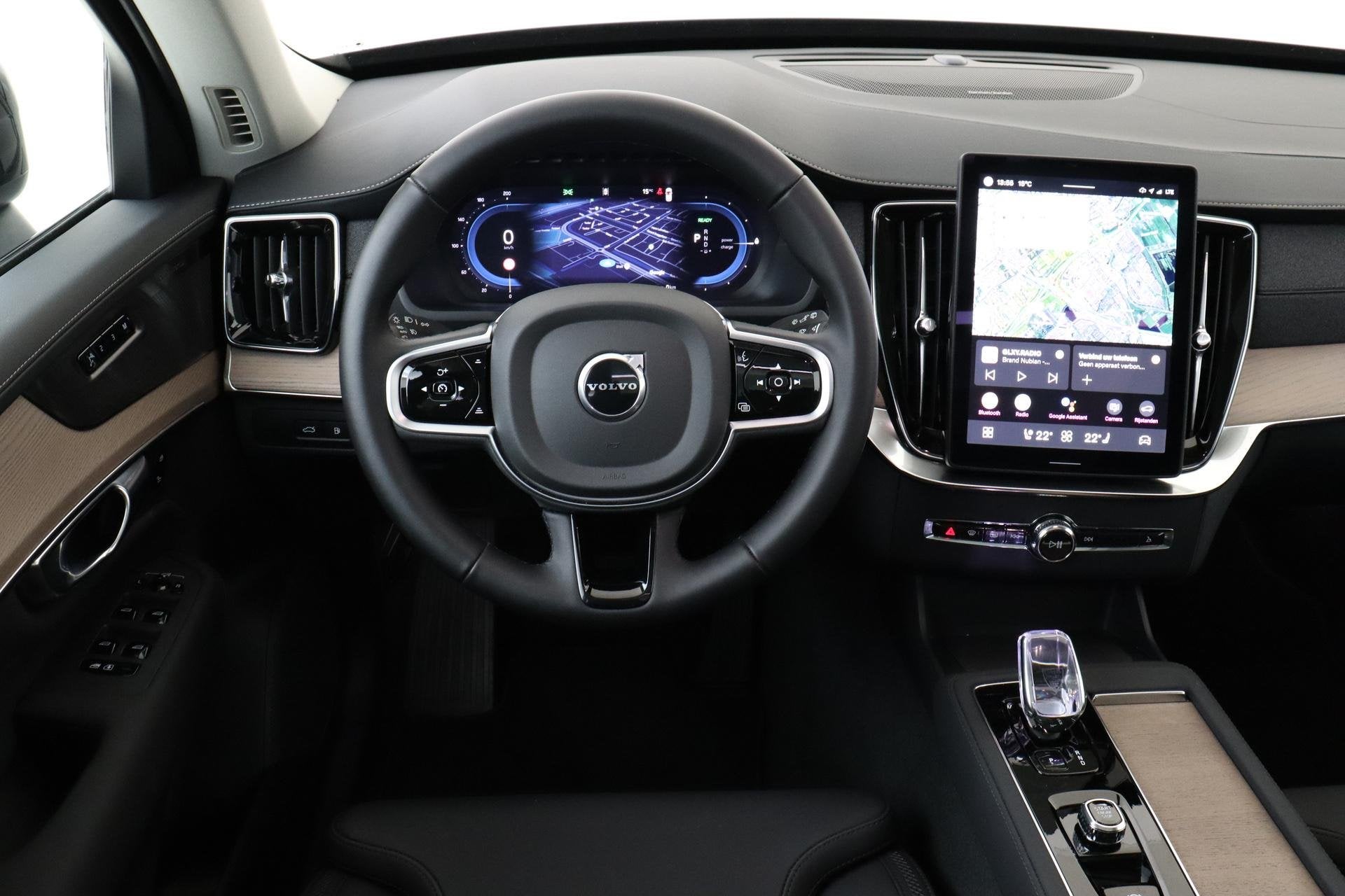 Volvo XC90 II T8 PLUG-IN HYBRID AWD PLUS DARK -PANO.DAK|HARM, 12 maanden, Gebruikt, Euro 6, 4 cilinders
