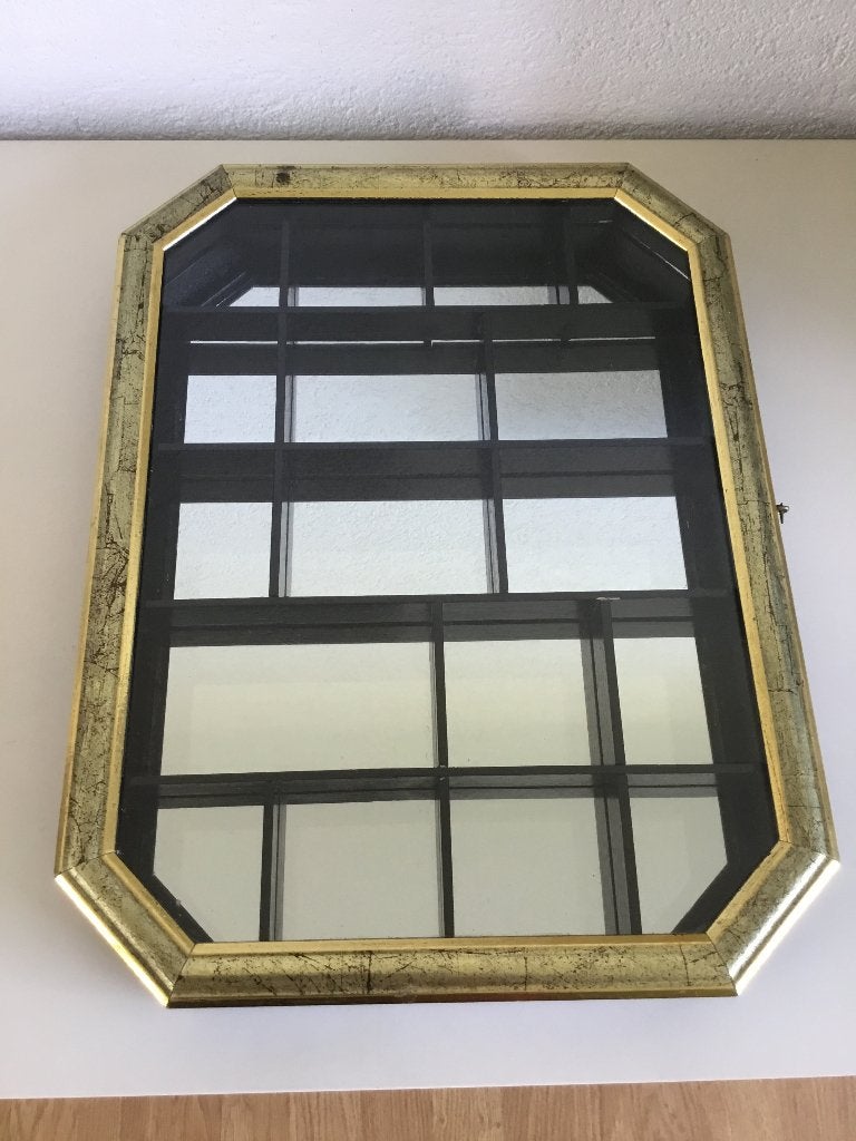 vintage vitrinekastje zwart/goud 17 vakjes 41,5x31,5x4,7 cm, Huis en Inrichting, Overige materialen, Minder dan 50 cm, Gebruikt