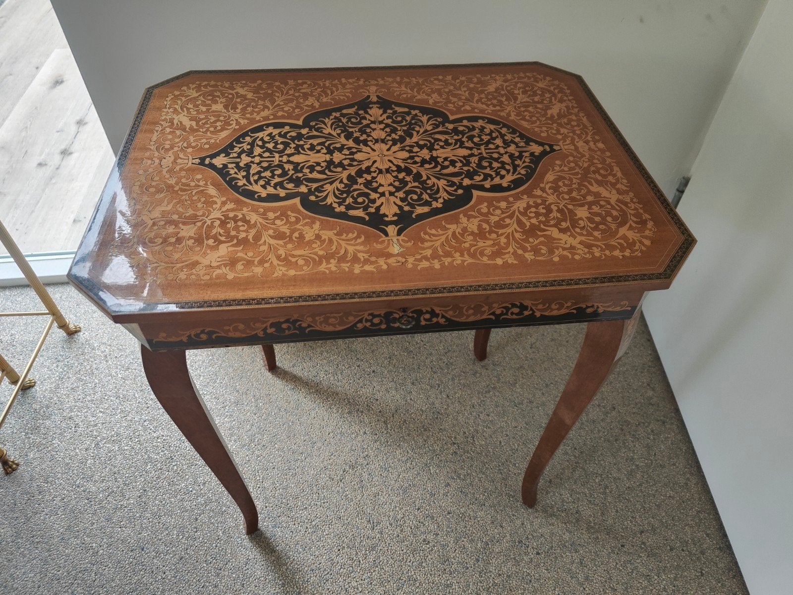 Antieke Muziekdoos Tafel met Marqueterie, Antiek en Kunst, Ophalen of Verzenden
