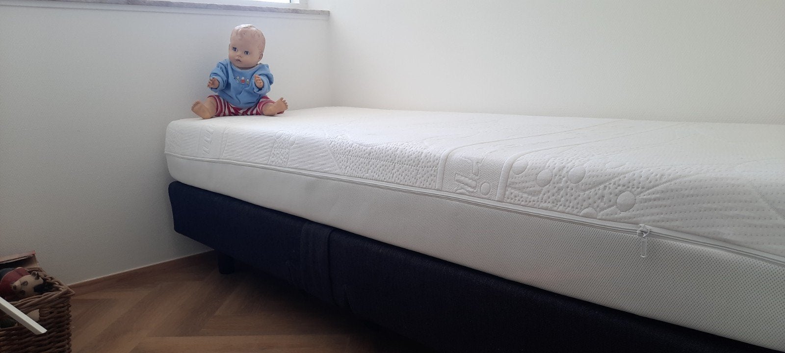 boxspring met tempur matras 200x80 cm, 90 cm, Eenpersoons, Ophalen of Verzenden, Zo goed als nieuw