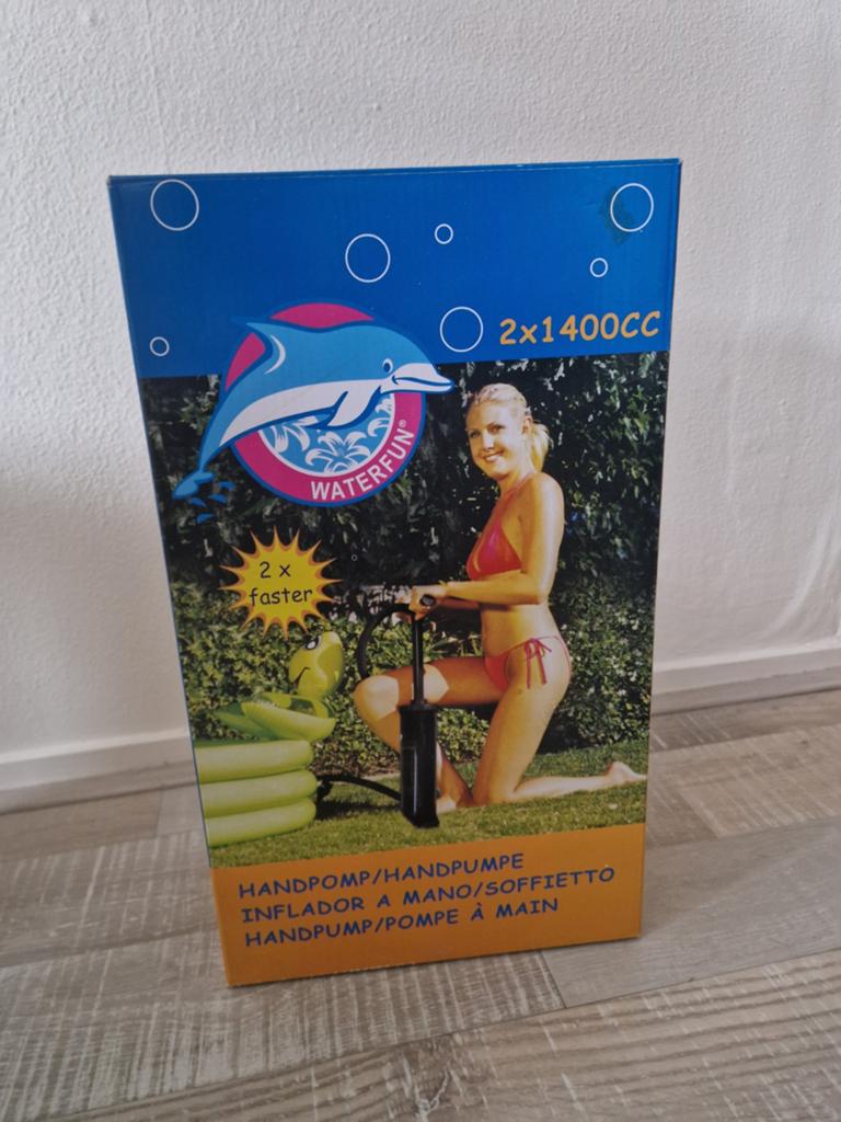 Waterfun Handpomp 2x1400CC voor opblaasartikelen, Ophalen of Verzenden, Zo goed als nieuw
