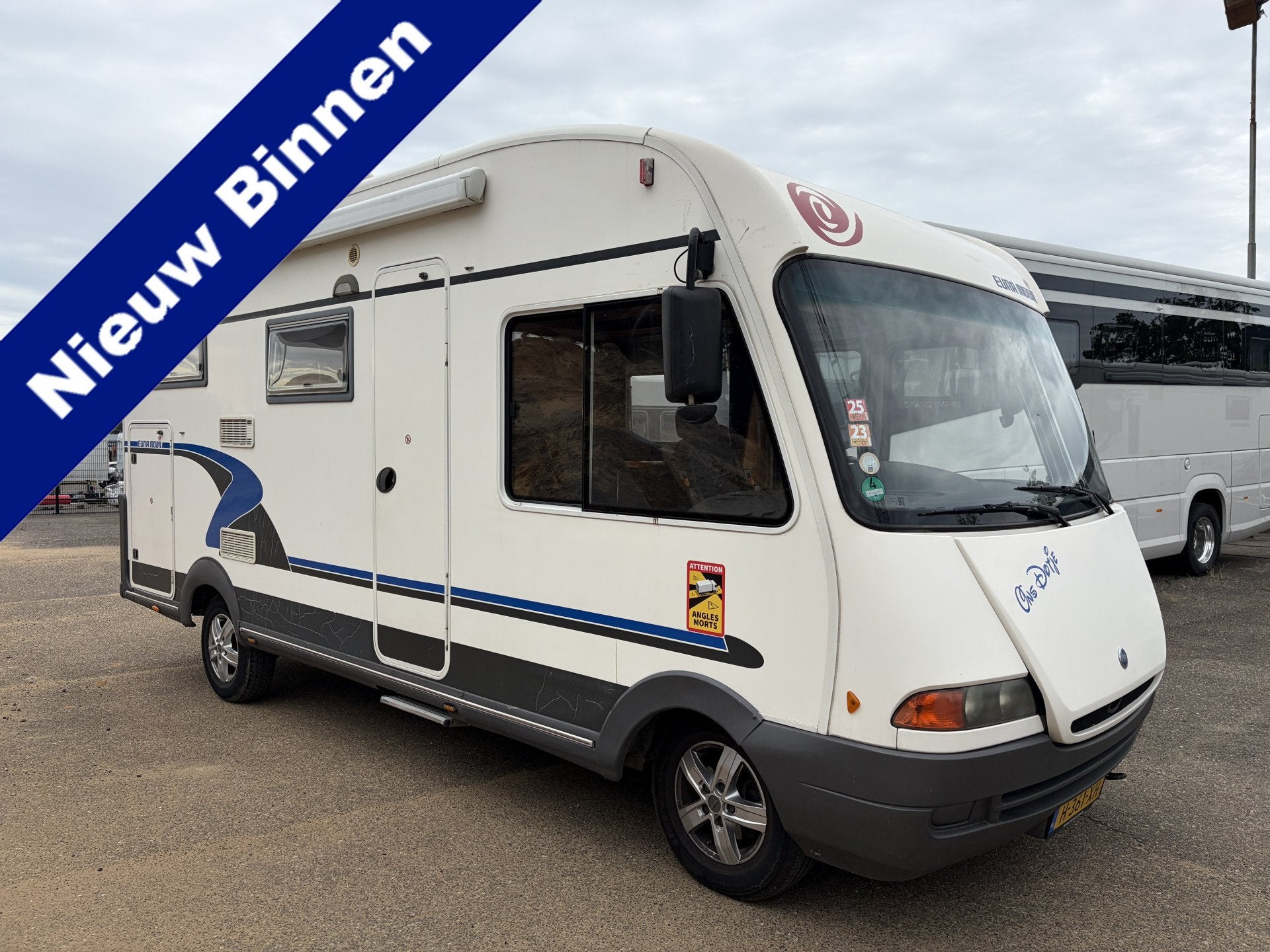 Eura Mobil INTEGRA-INTEGRIERTE 128pk Keurige staat ook van O, Integraal, Galliersweg 39
5349AT  OSS, NL, 6 tot 7 meter, 6 tot 7 meter