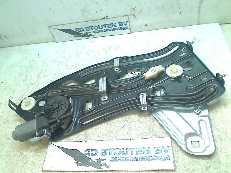 Raammechaniek Elek Links Achter + MOTOR 207 CC (WB) 2008, Kontakt-peugeot@peugeot.com, Gebruikt, Peugeot Deutschland GmbH, Bahnhofsplatz, Rüsselsheim 65423, , Duitsland