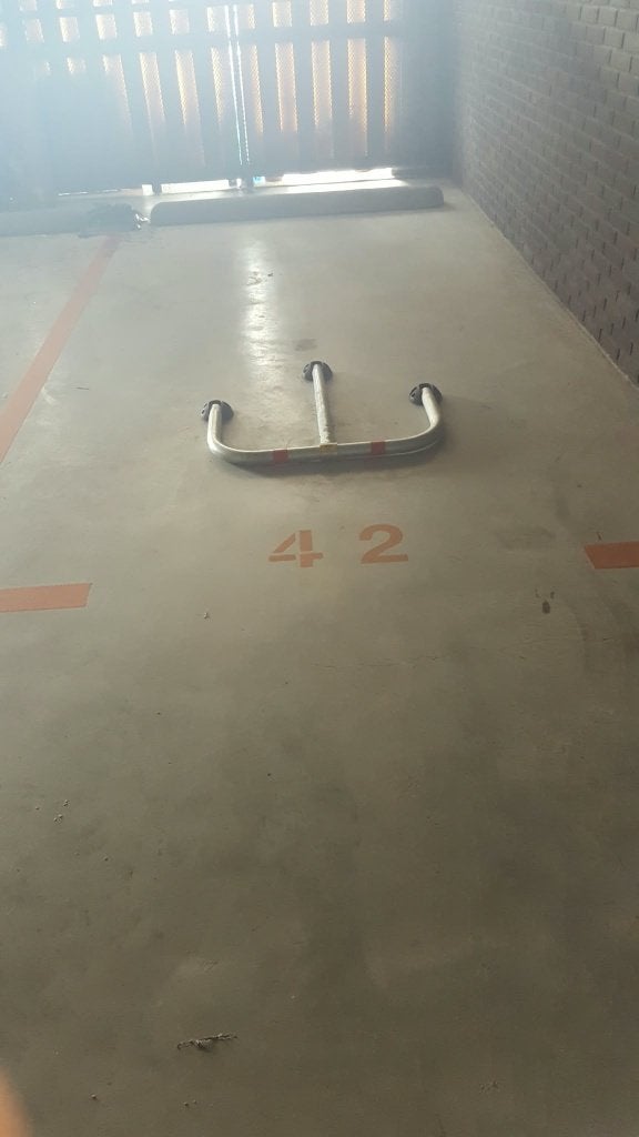 Parkeerplaats Amsterdam IJburg – Autolift – Auto/Motor