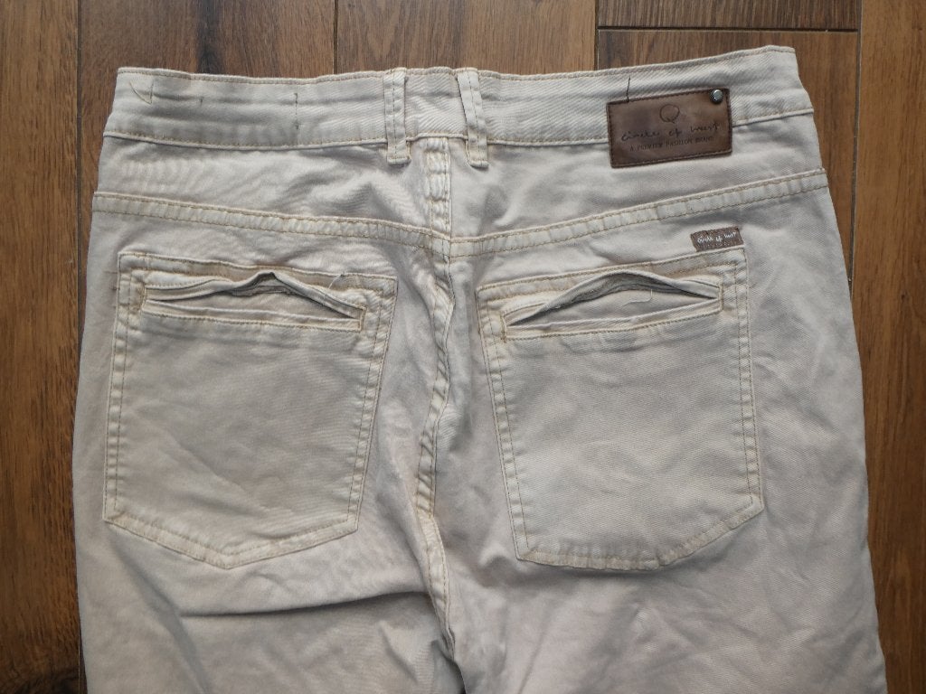 Circle of Trust Powder Coconut broek maat 32-32, Kleding | Dames, Overige kleuren, Ophalen of Verzenden, Zo goed als nieuw, W30 - W32 (confectie 38/40)