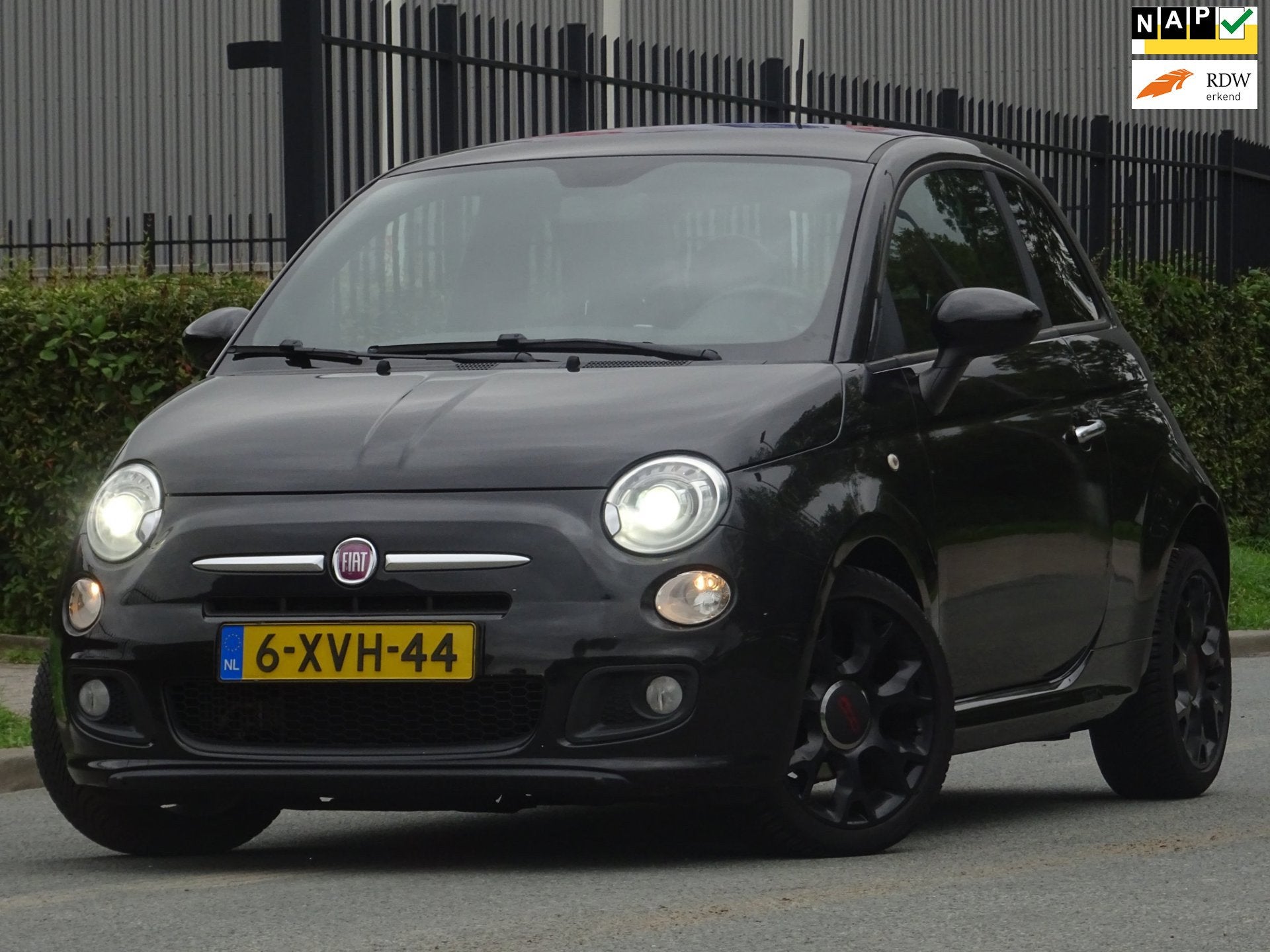 Fiat 500 0.9 TwinAir Turbo 500S 96DKM/NAP/LEER/CLIMA/XENON, Auto's, Voorwielaandrijving, Dealer onderhouden, Gebruikt, Bedrijf