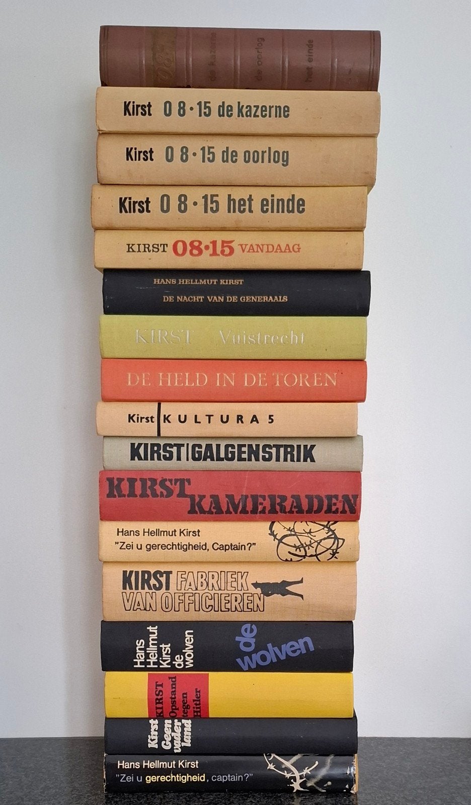 Collectie Hans Hellmut Kirst boeken - Diverse titels, Boeken, Ophalen, Gelezen, Hans Hellmut Kirst, Europa overig