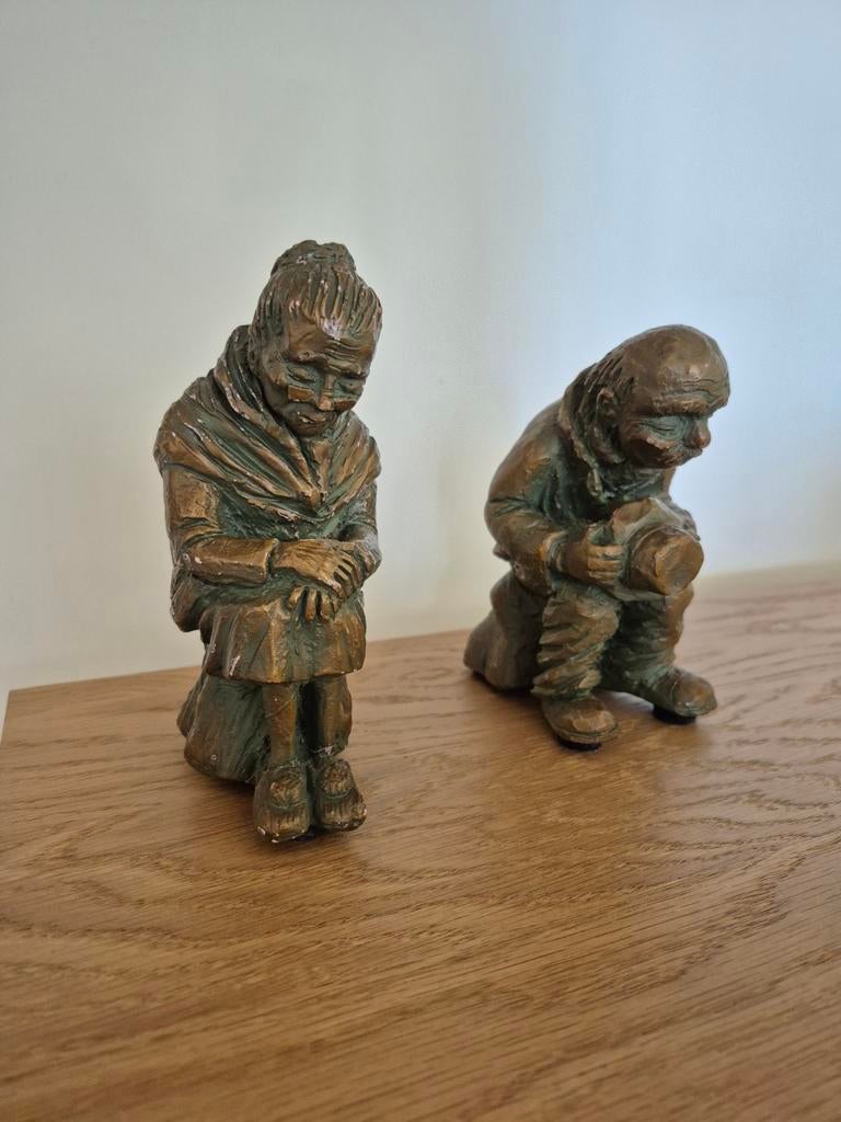 Twee boekensteunen - Oude man en vrouw, Ophalen of Verzenden