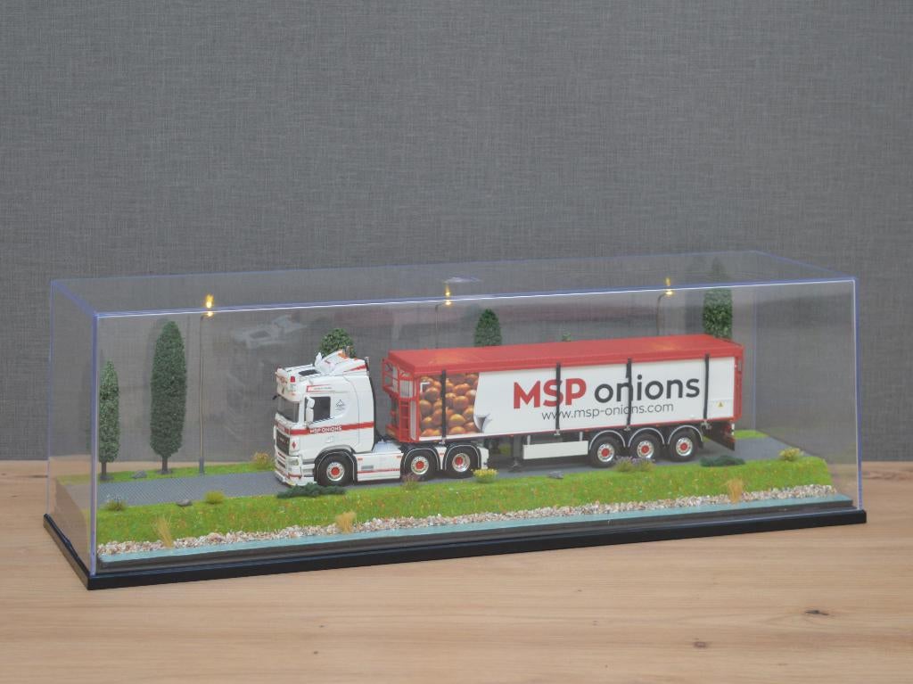 Dioramavitrine op de dijk met verlichting (50x15x15cm), Ophalen of Verzenden, Nieuw, Bus of Vrachtwagen, Wsi