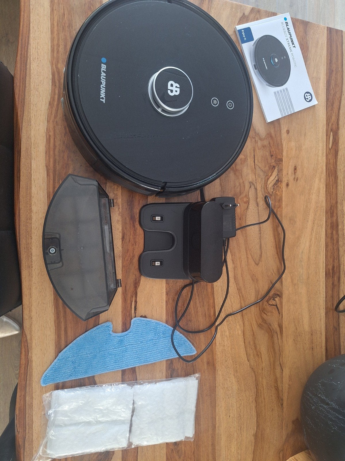 Blaupunkt Bluebot Xtreme Robotic Robotstofzuiger Zwart, Ophalen of Verzenden, Zo goed als nieuw, Robotstofzuiger