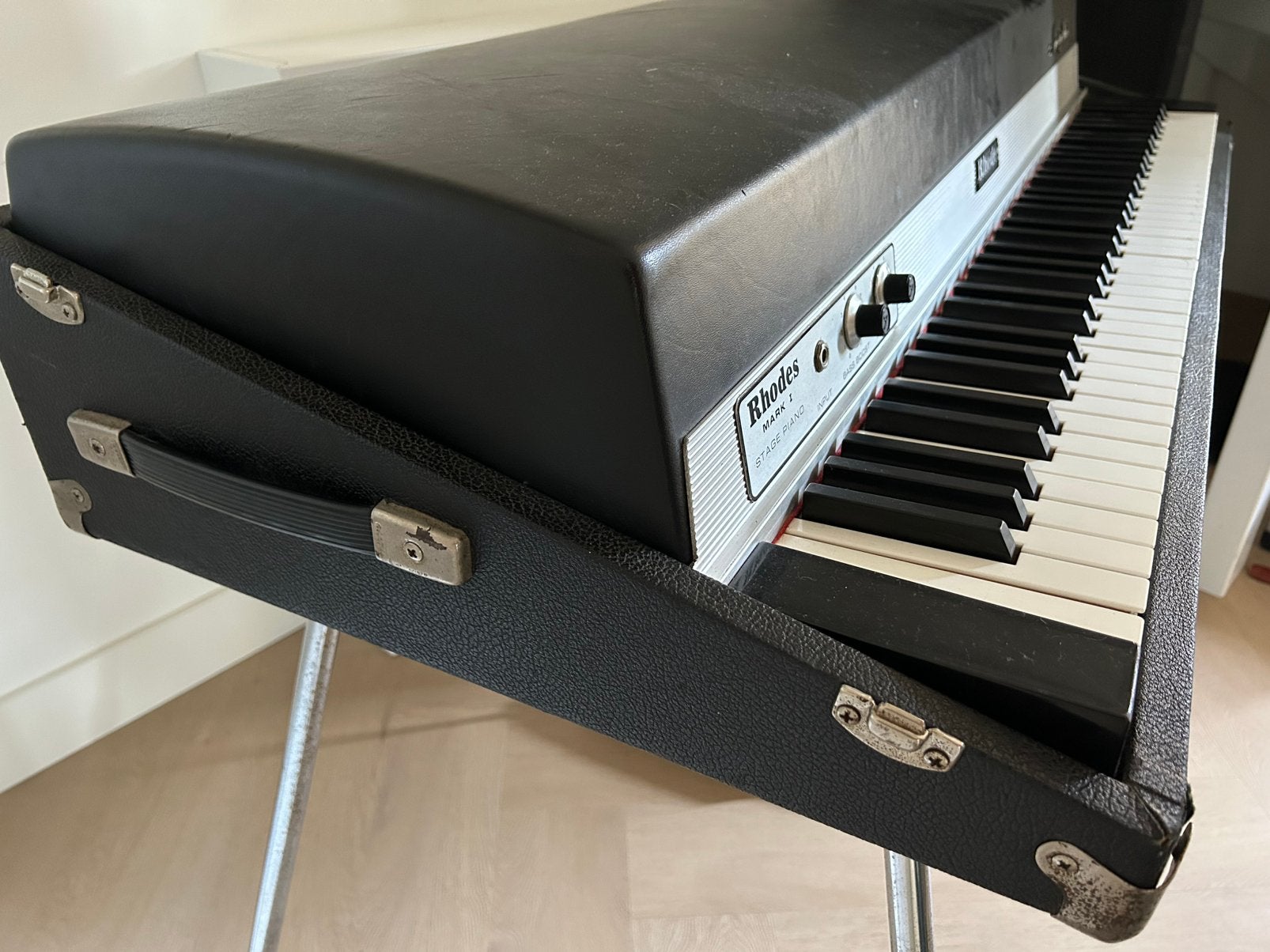 Foto 12 van Rhodes Mark I 73 – Vintage elektrische piano