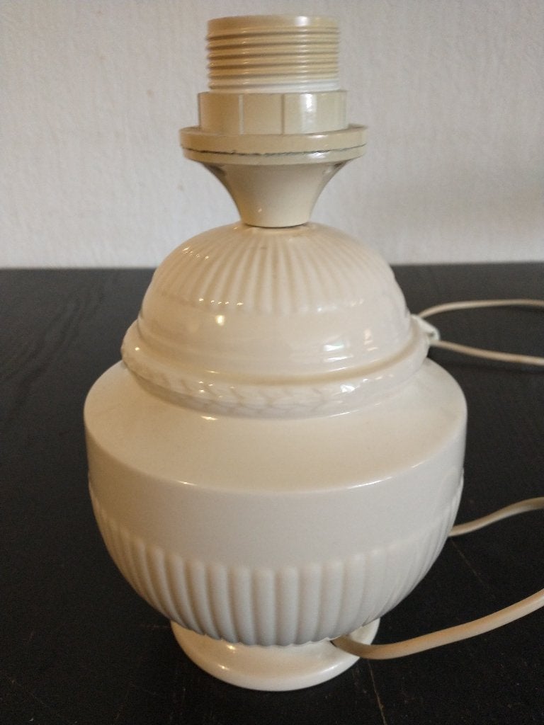 Wedgwood Edme tafel/schemerlamp, Nieuw, Ophalen of Verzenden, Bord(en), Overige stijlen