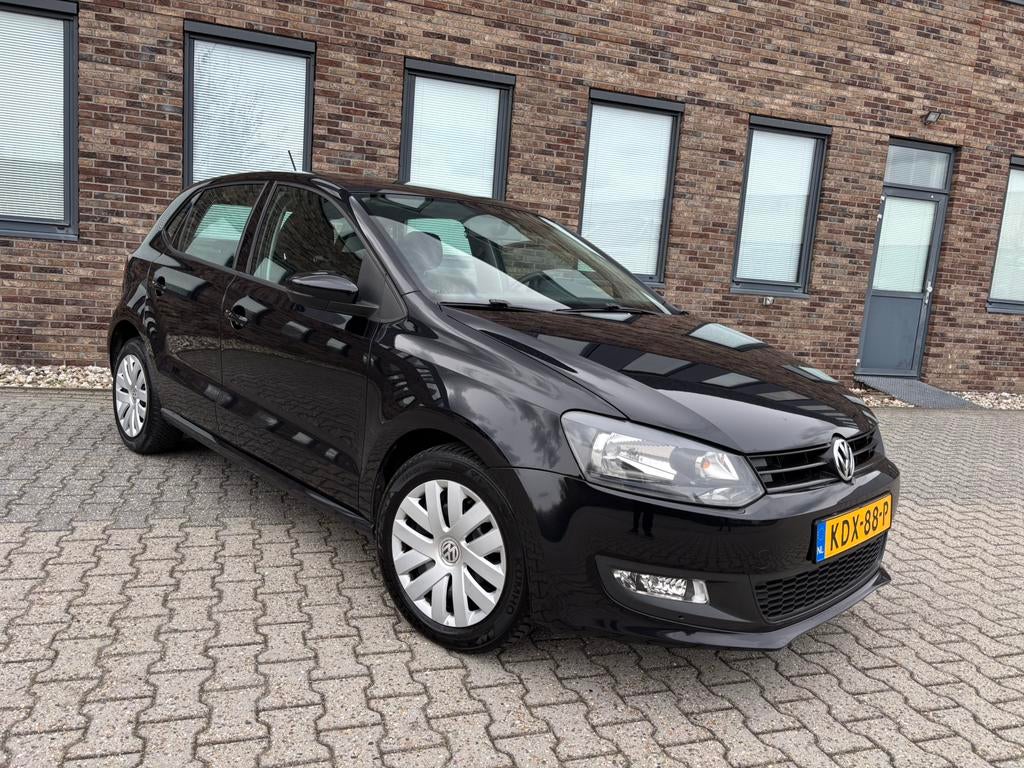 Volkswagen Polo 1.2 5DRS 2012 Airco Navi Bluetooth Elek Pak, Auto's, Volkswagen, Voorwielaandrijving, 1198 cc, Zwart, Bedrijf
