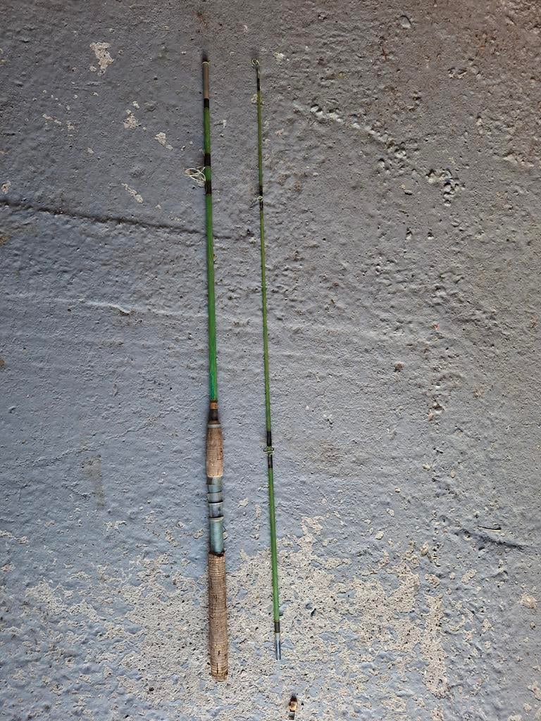 Oude glasfiber werphengel, ca. 1,5m / Gratis !!, Ophalen