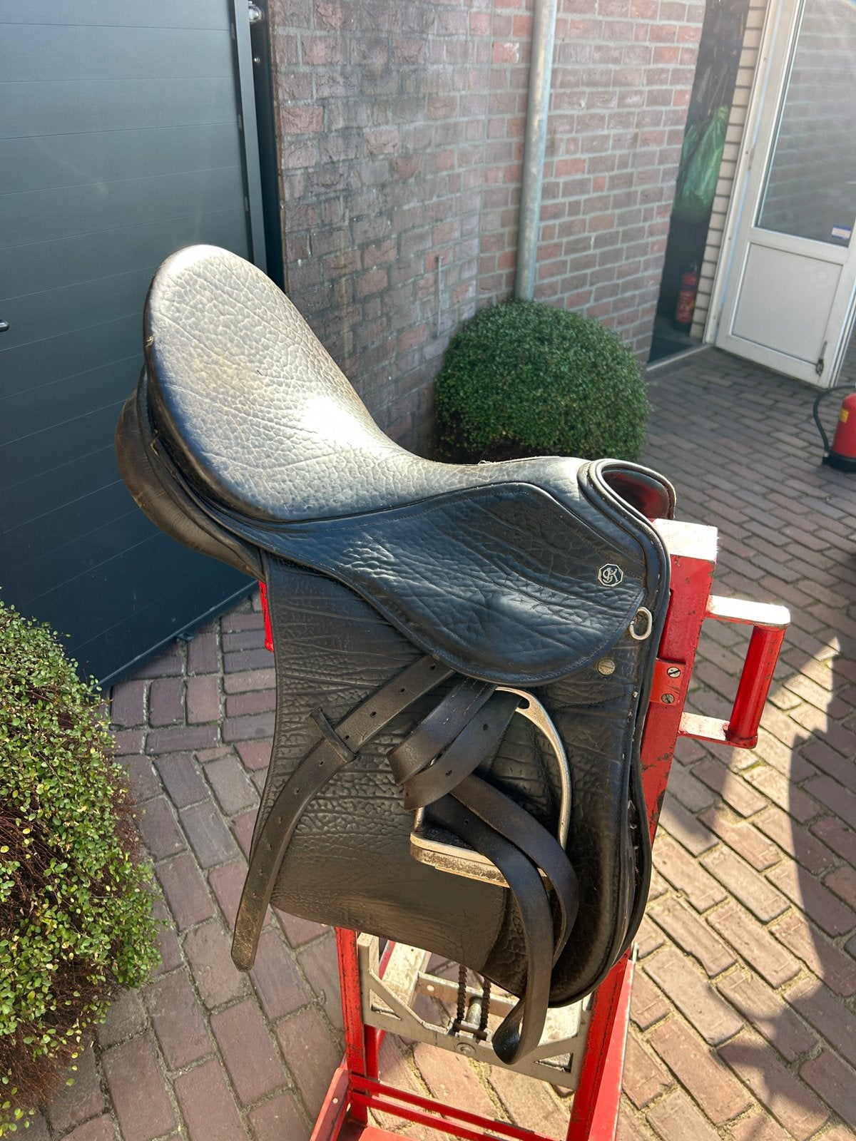 Kieffer veelzijdigheidszadel, Paardrijzadel, Rijzadel, Dieren en Toebehoren, Ophalen, Gebruikt, M (17 inch), Kieffer