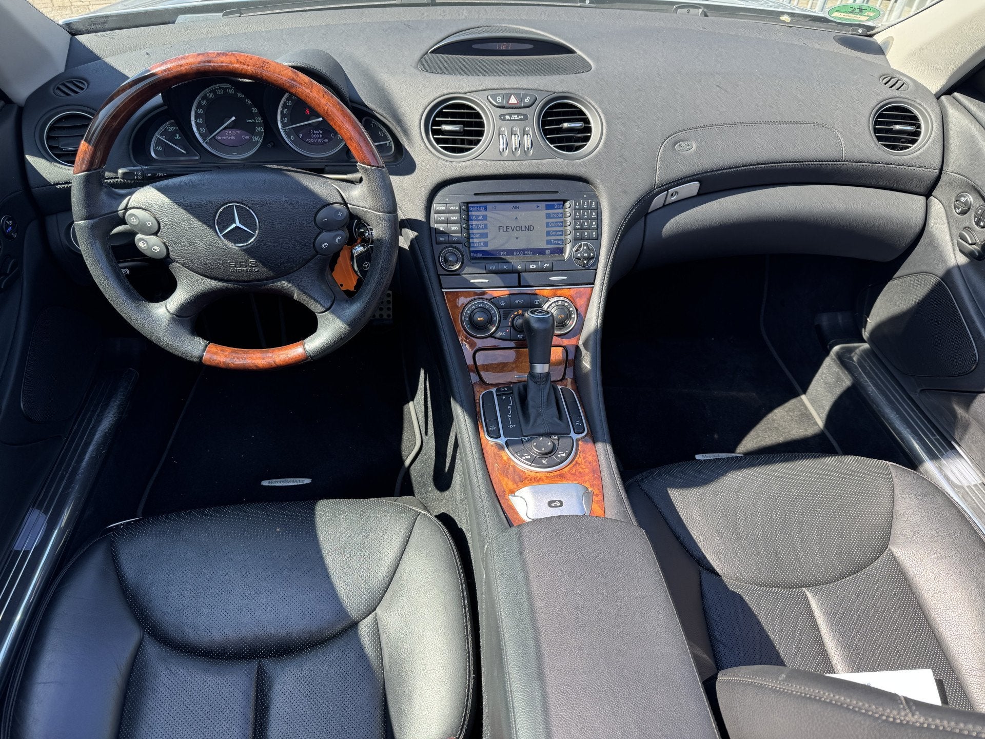 Mercedes-Benz SL-Klasse 350 unieke auto in nieuwstaat Bose |, Auto's, Automaat, 12 maanden, Achterwielaandrijving, Gebruikt