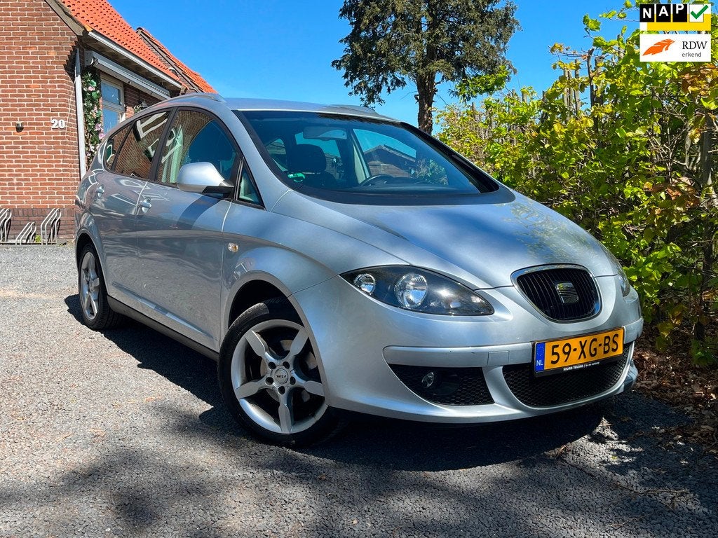 Seat Altea XL 1.6 Stylance|RUIM|APK 2027|CLIMA CRUISE TREKHA, Gebruikt, 4 cilinders, Altea XL, Handgeschakeld