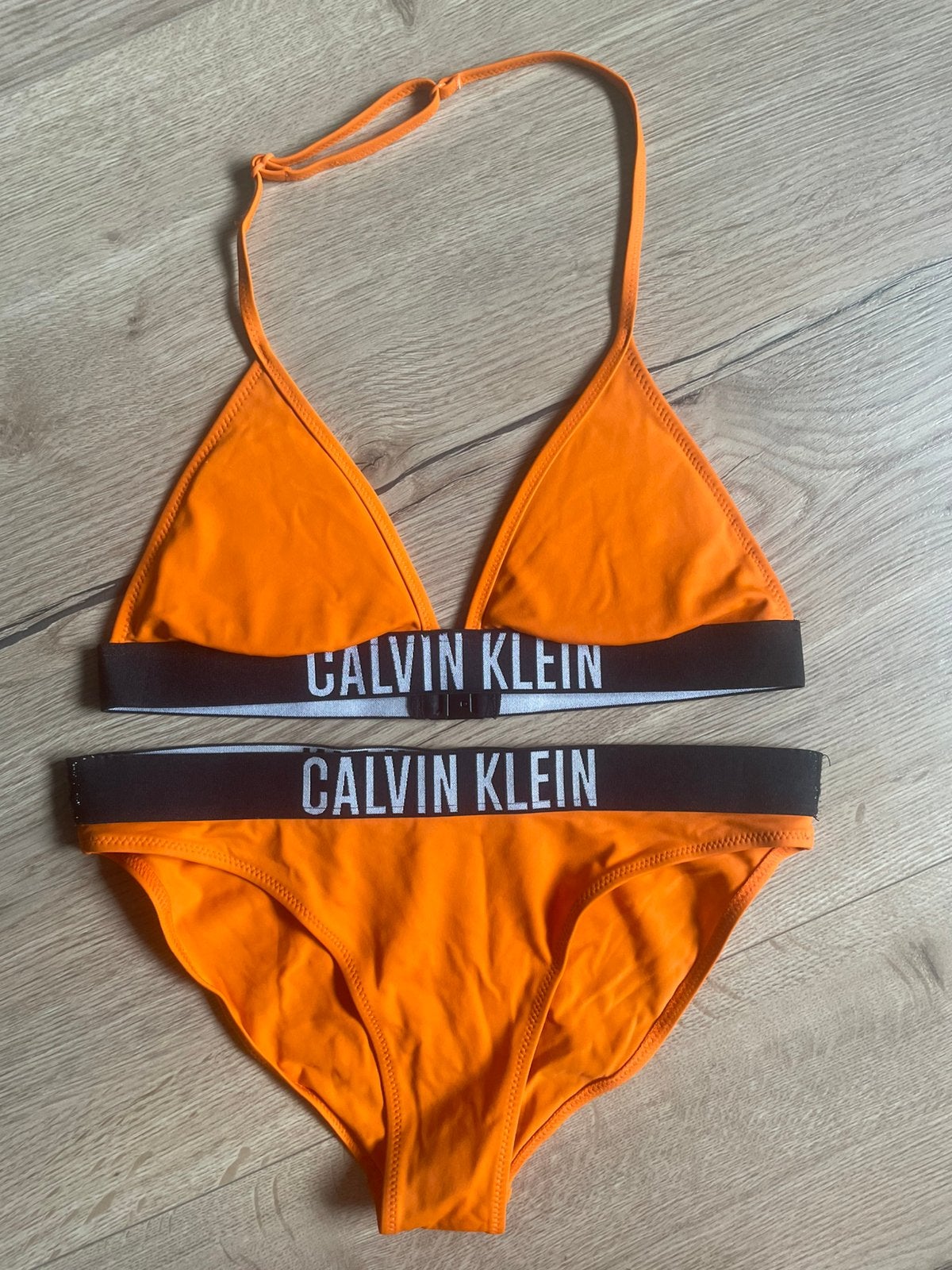 Oranje Calvin Klein bikini maat XS, Kleding | Dames, Badmode en Zwemkleding, Ophalen, Gedragen, Oranje, Bikini