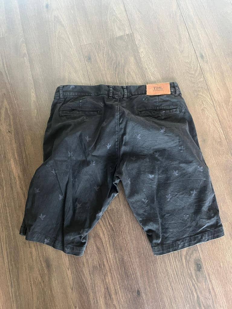 Tomorrowland heren korte broek maat XL, Ophalen of Verzenden, Zo goed als nieuw, Maat 56/58 (XL)