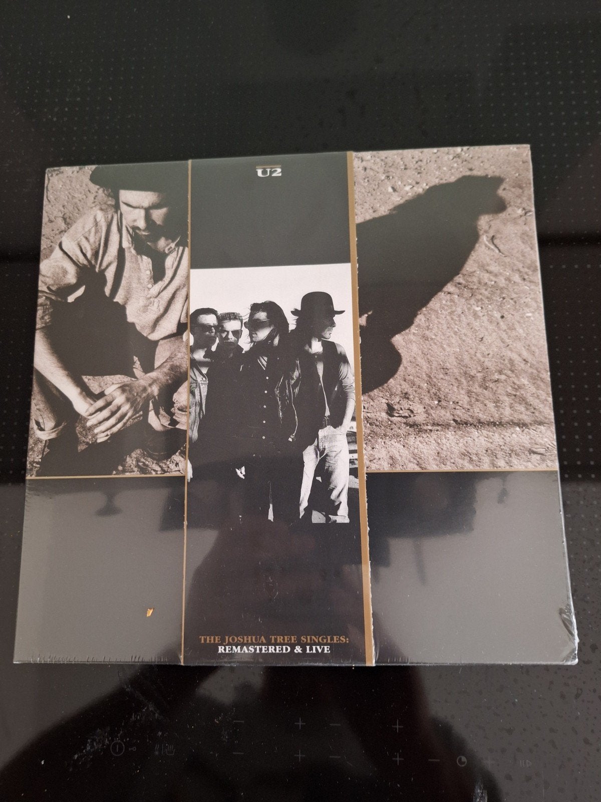 U2 - The Joshua Tree Singles: Remastered & Live LP, LP, Geseald, 12 inch, Nieuw in verpakking