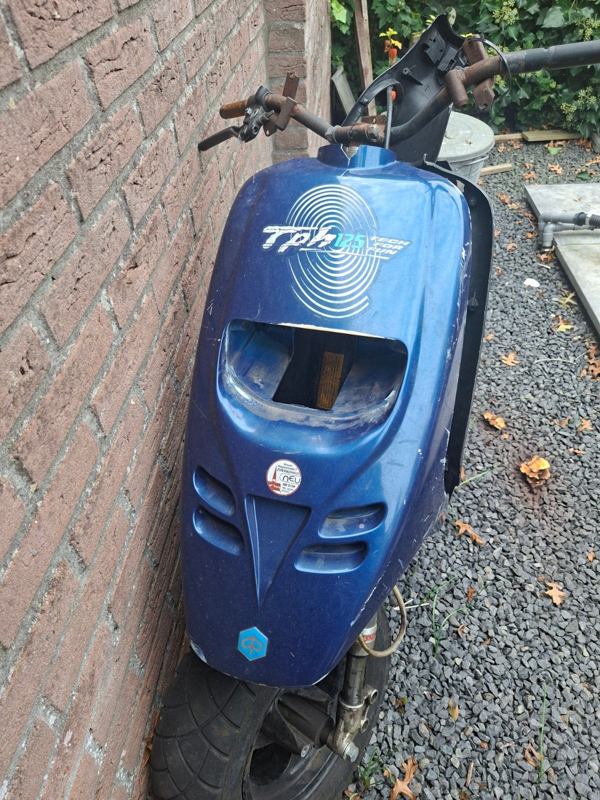 piaggio typhoon 125cc frame met enkele kappen etc, Ophalen, Gebruikt, Benzine, Piaggio