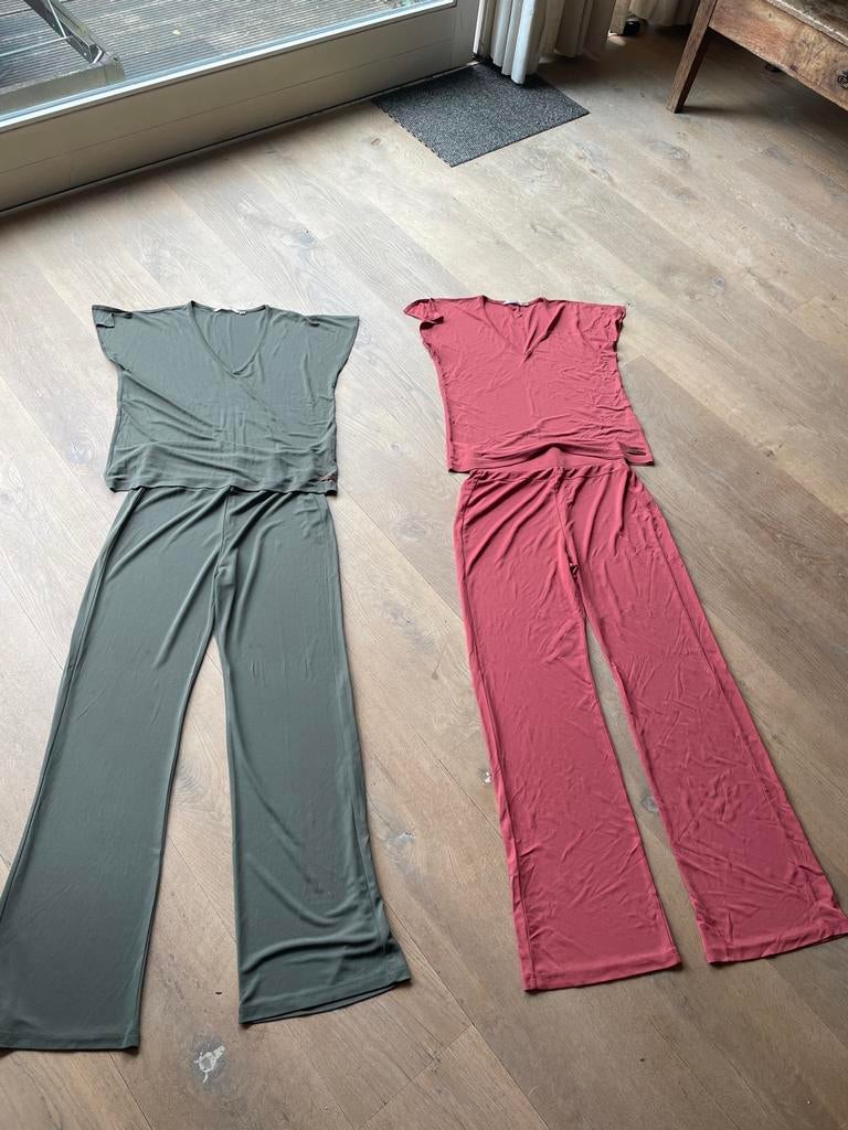 Kledingpakket Moscow: 2 sets top en broek, Ophalen of Verzenden, Gedragen