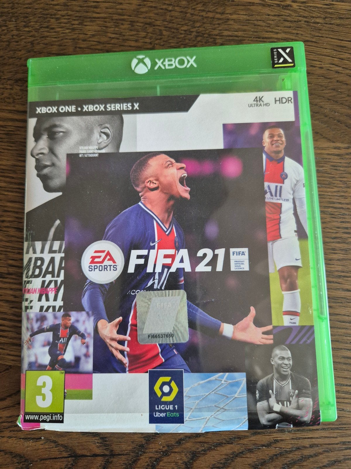 FIFA 21 - Xbox One (ook speelbaar op Xbox Series X), Ophalen of Verzenden, Zo goed als nieuw, Eén computer, Sport
