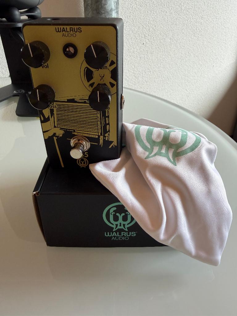 Walrus Audio 385 Overdrive V1 – Originele doos – Topstaat, Muziek en Instrumenten, Effecten, Ophalen of Verzenden, Zo goed als nieuw