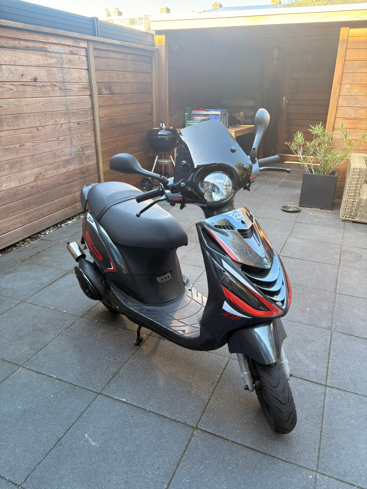 Zip 70cc 2015 TEKOOP/TERUIL, Fietsen en Brommers, Ophalen, Zo goed als nieuw, Tweetakt, Zip