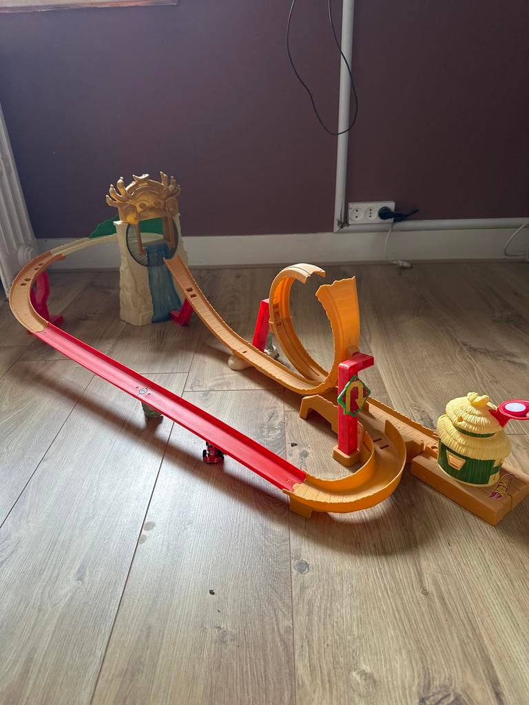 Hot Wheels Mario Kart Racebaan met Looping en Waterval, Kinderen en Baby's, Speelgoed | Racebanen, Ophalen, Hot Wheels, Racebaan