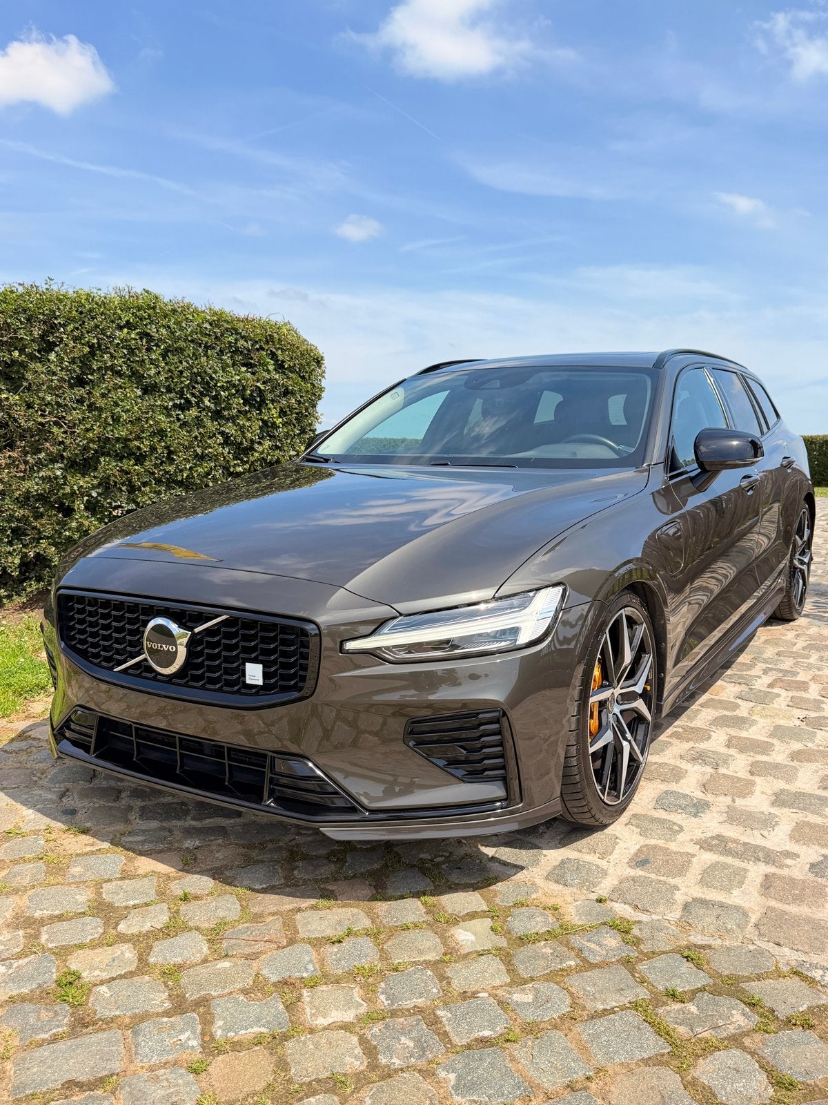 Volvo V60 2.0 AWD TWIN ENGINE T8 2019, Auto's, Volvo, Automaat, Leder, Vierwielaandrijving, Dealer onderhouden