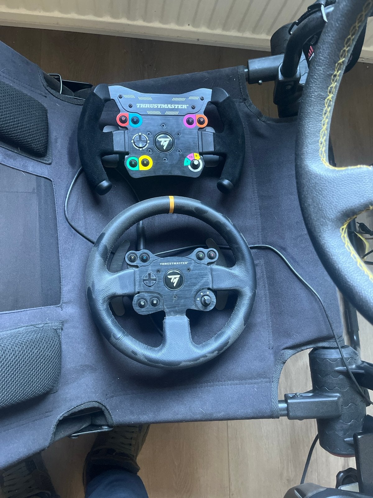 Thrustmaster TX leather edition /next level racing seat, Spelcomputers en Games, Racestuur, Force feedback, Zo goed als nieuw