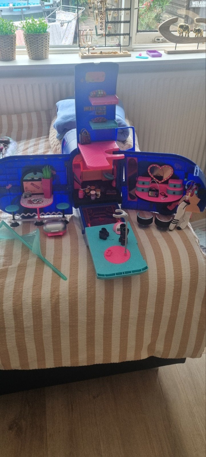 Lol suprise glamper., Kinderen en Baby's, Speelgoed | Poppenhuizen, Ophalen, Gebruikt, Poppenhuis
