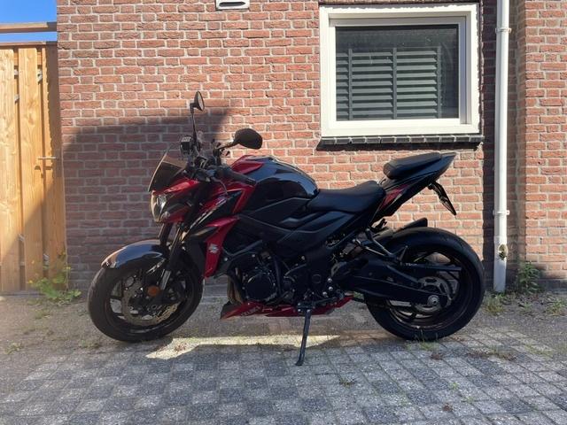 Motor Suzuki GSX-S750A !!km.8900, Occasion, 4 cilinders, Motorrijbewijs A, 749 cc