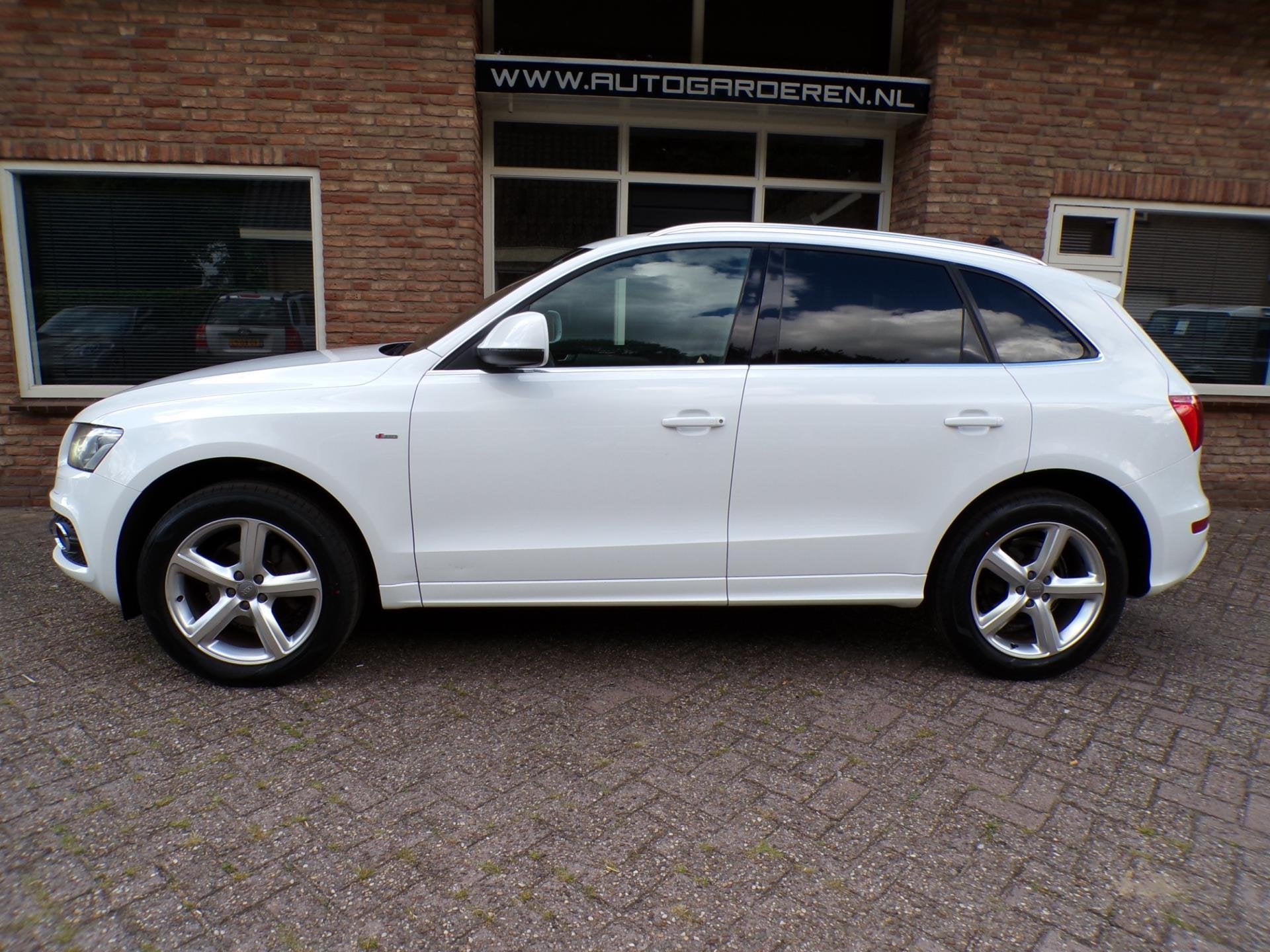 Audi Q5 2.0 TFSI quattro Pro Line -S Automaat / Navi, Auto's, Automaat, Gebruikt, Zwart, 4 cilinders