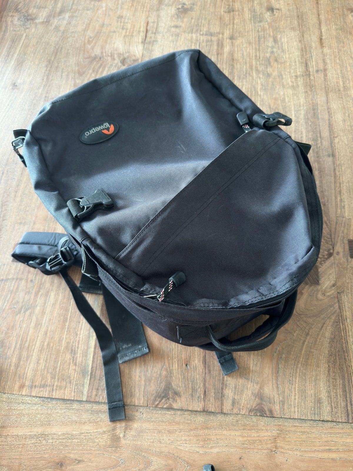 Lowepro Mini Trekker Classic fototas/rugzak, Rugtas, Gevoerd, Ophalen of Verzenden, Zwart