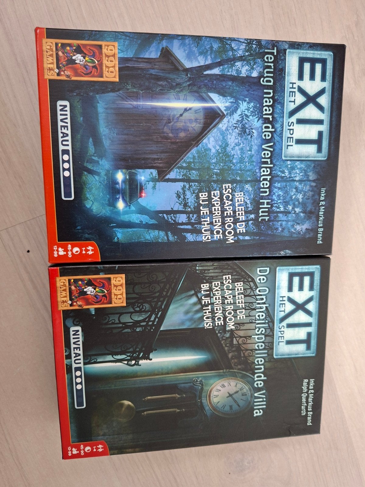 EXIT: Terug naar de Verlaten Hut & Onheilspellende Villa, Een of twee spelers, Ophalen of Verzenden, Zo goed als nieuw, 999 Games