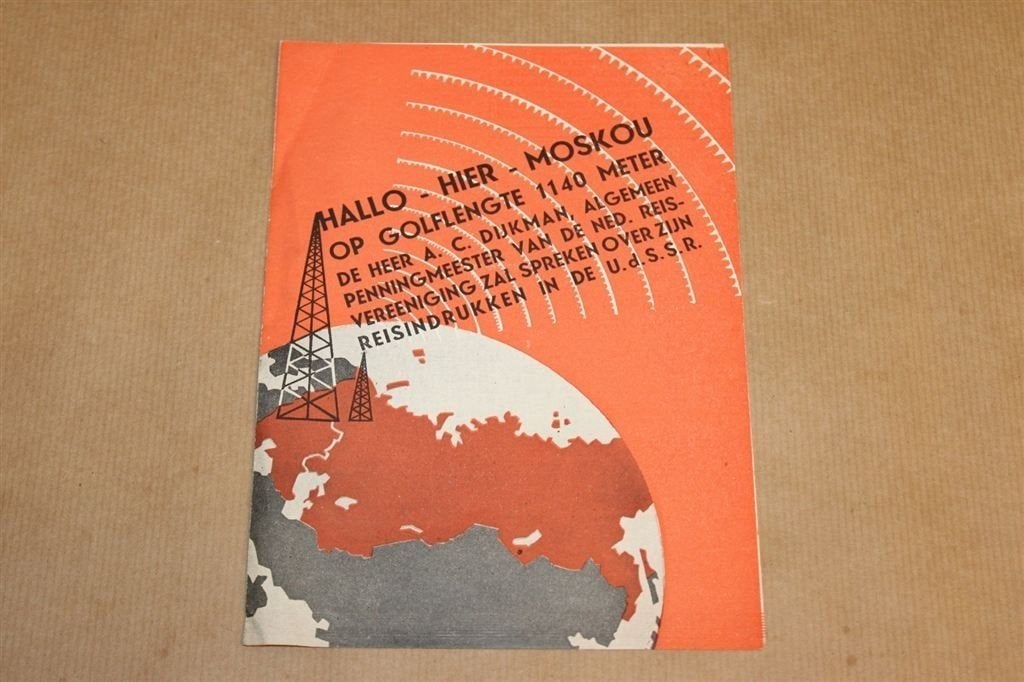 Hallo, hier Moskou - Reisverslag 1935 !!, Ophalen of Verzenden, Zo goed als nieuw, Europa