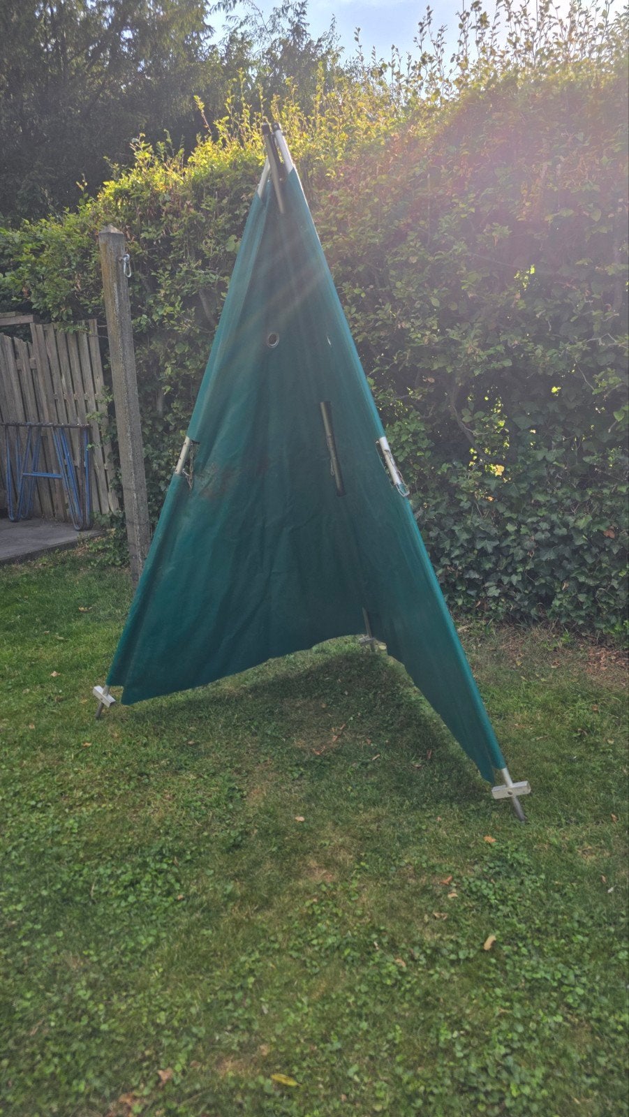 hondensport tent verstekken, Ophalen