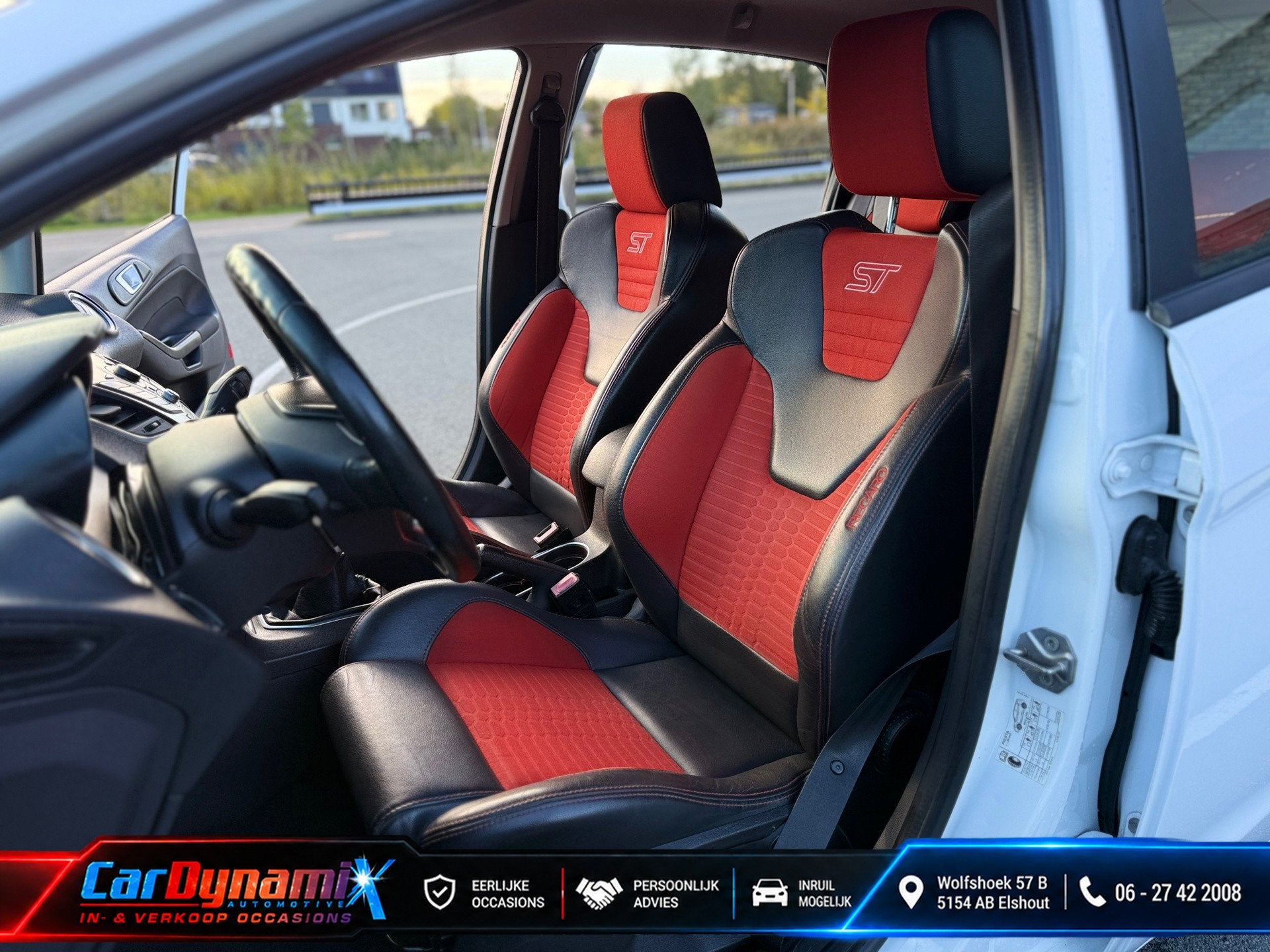 Ford Fiesta 1.25 | ST-Look | RECARO | Nwe Distri. + WP + APK, Euro 5, 1242 cc, 4 cilinders, 60 pk