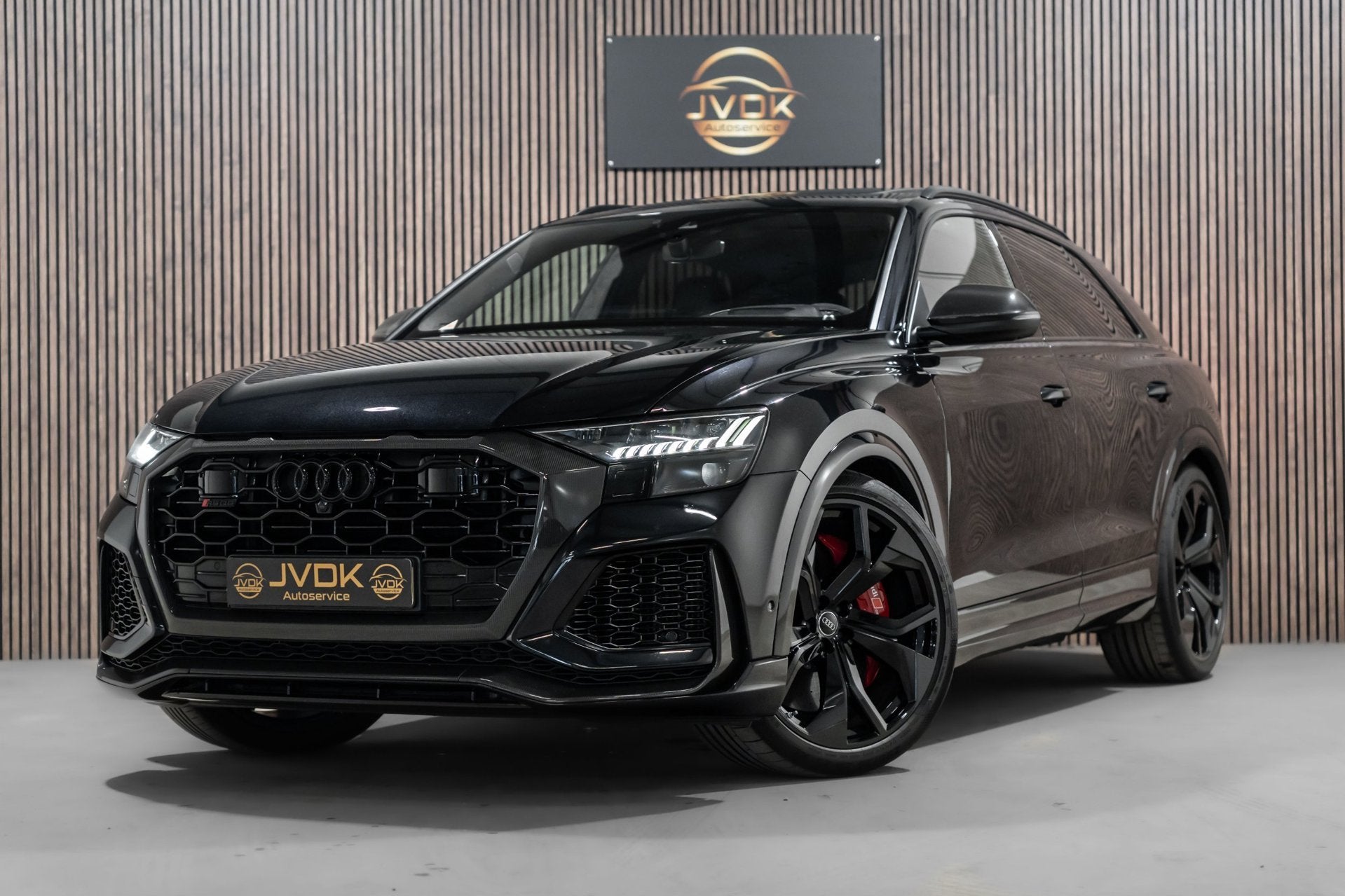 Audi Q8 4.0 TFSI RS Q8 quattro Pano Keramisch CARBON B&O 3D, Automaat, Dealer onderhouden, Gebruikt, Zwart