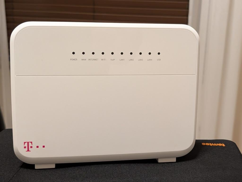 T-Mobile Huawei HG659 Router met modem - Zo goed als nieuw, Ophalen of Verzenden, Zo goed als nieuw, Router met modem, Huawei